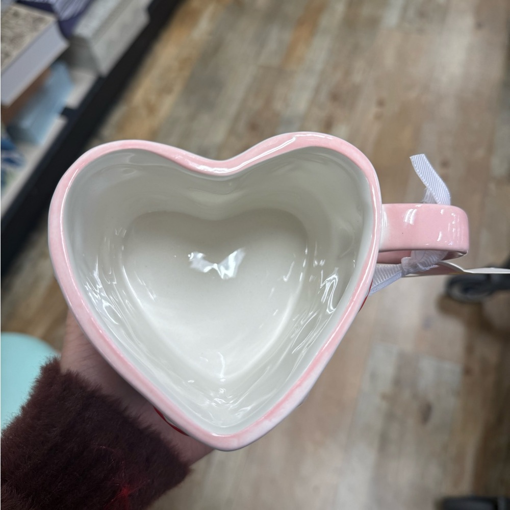 Valentines Pink Bow & Red Heart Shaped Mug - Picture 2 of 3